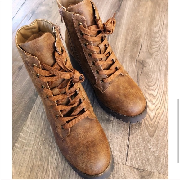 “Don’t Tread On Me” Combat Boots - Picture 7 of 8